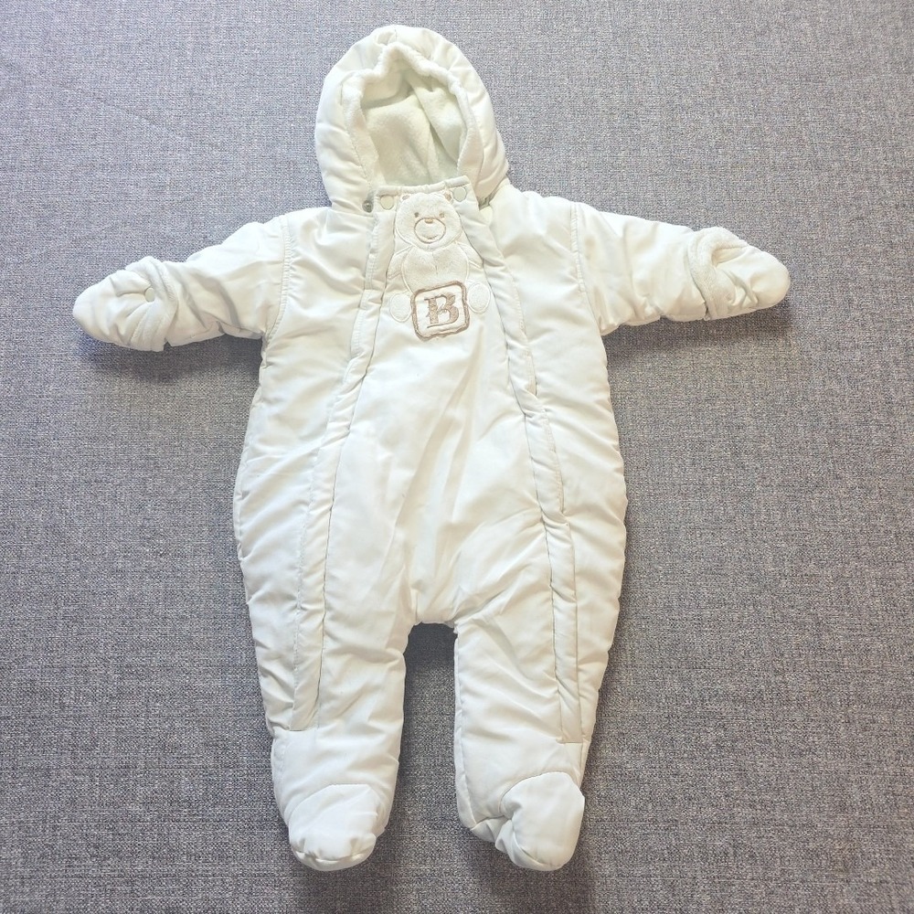 Gap Baby Snowsuit Bebe Di Amour Lot of 3 snowsuits for 0-3 month White